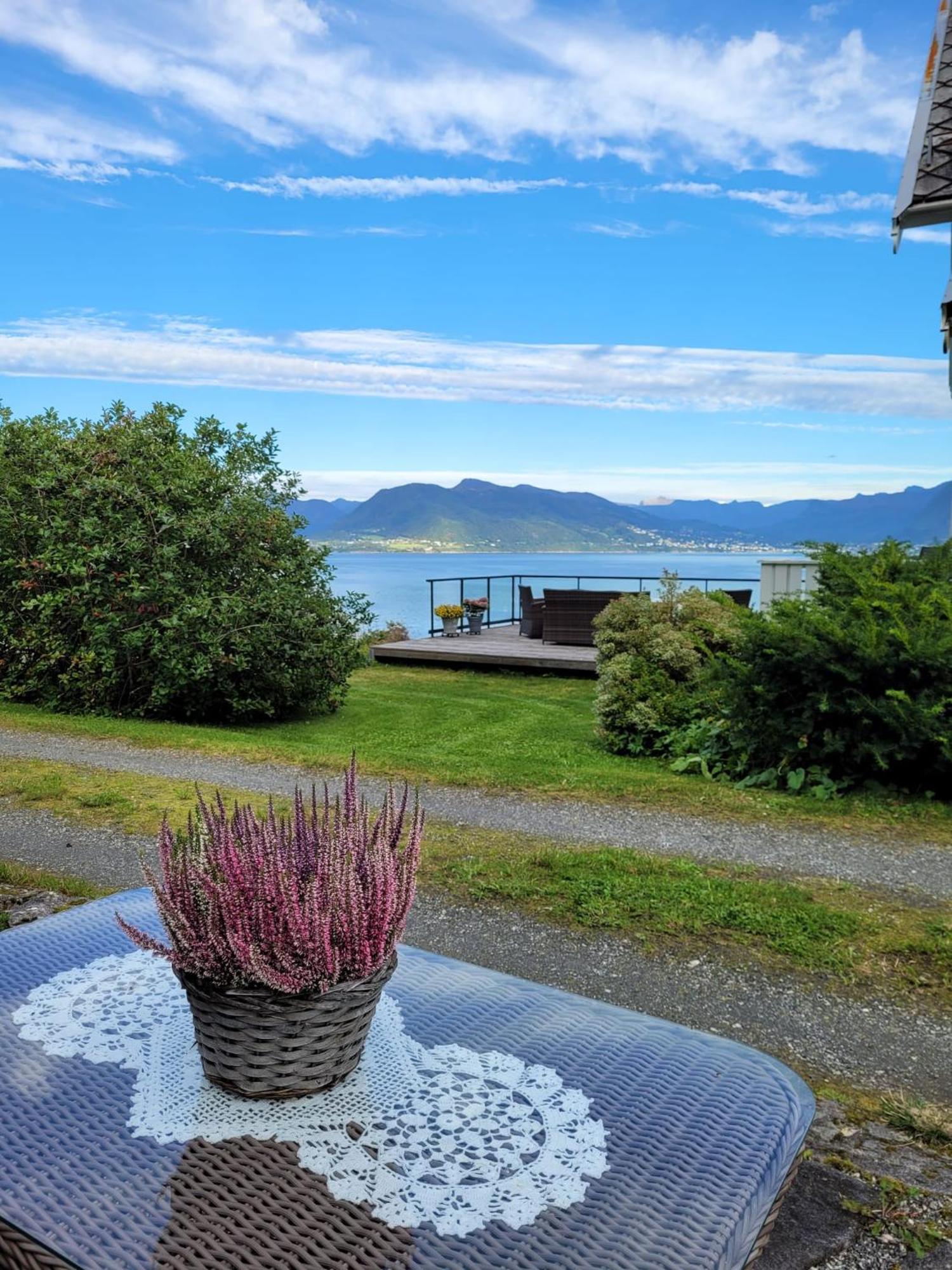 Irenegarden - Fjord View Holiday Home Lauvstad Екстер'єр фото